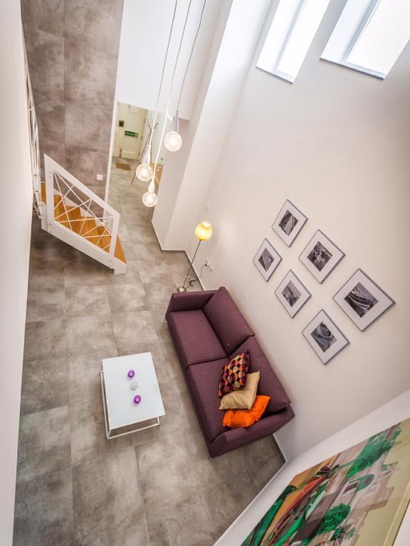 المليحة Designer Finished Maisonette With Pool المظهر الخارجي الصورة